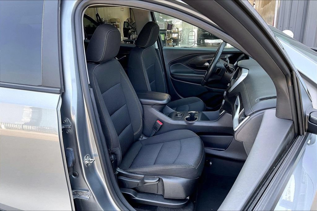 Used 2024 GMC Terrain SLE AWD/4WD image 7