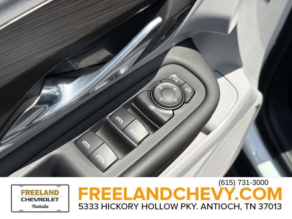 Used 2024 GMC Terrain SLE AWD/4WD image 21