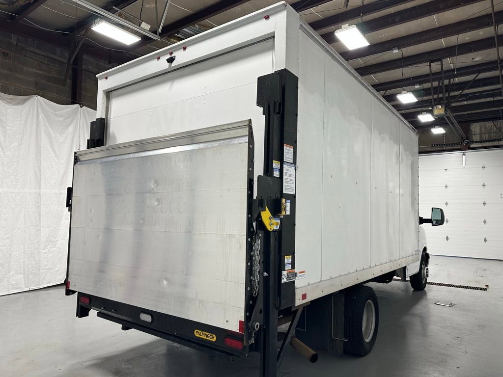 Used 2022 Chevrolet Express 3500 w/ Power Convenience Package image 7