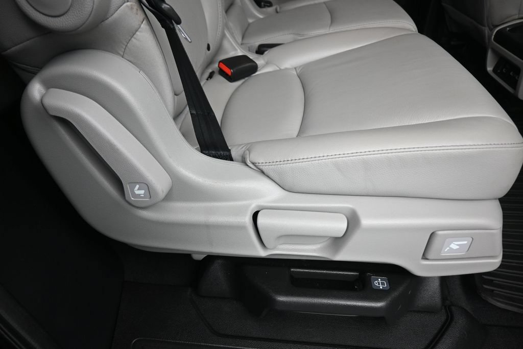 Used 2022 Honda Odyssey Touring image 48