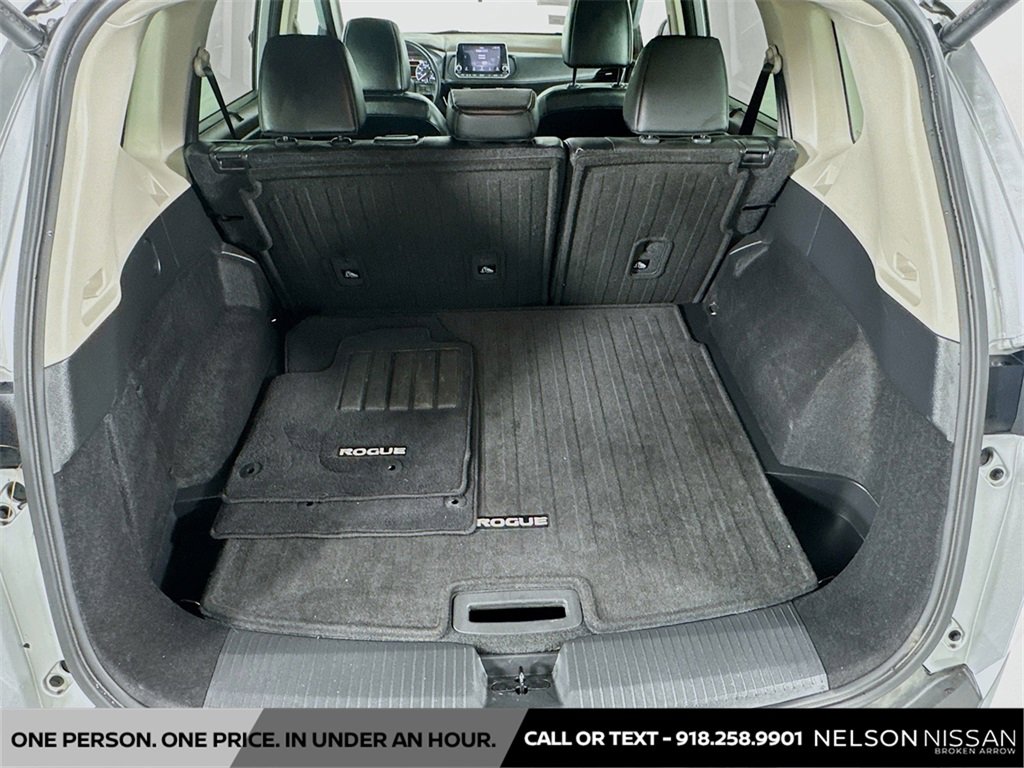 Certified 2023 Nissan Rogue SV w/ SV Premium Package image 26
