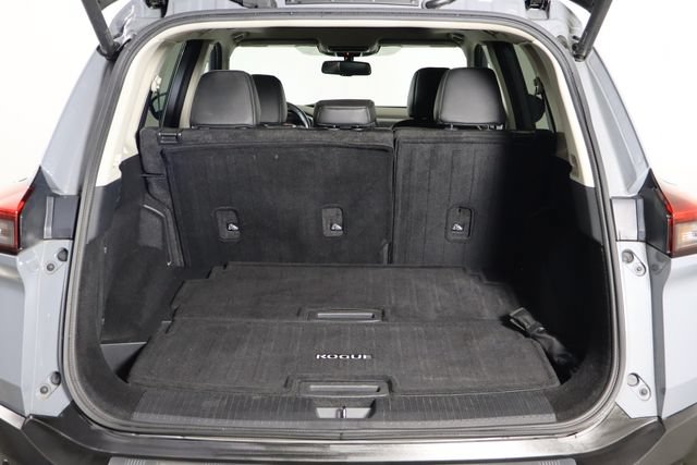Used 2021 Nissan Rogue SL AWD/4WD image 16