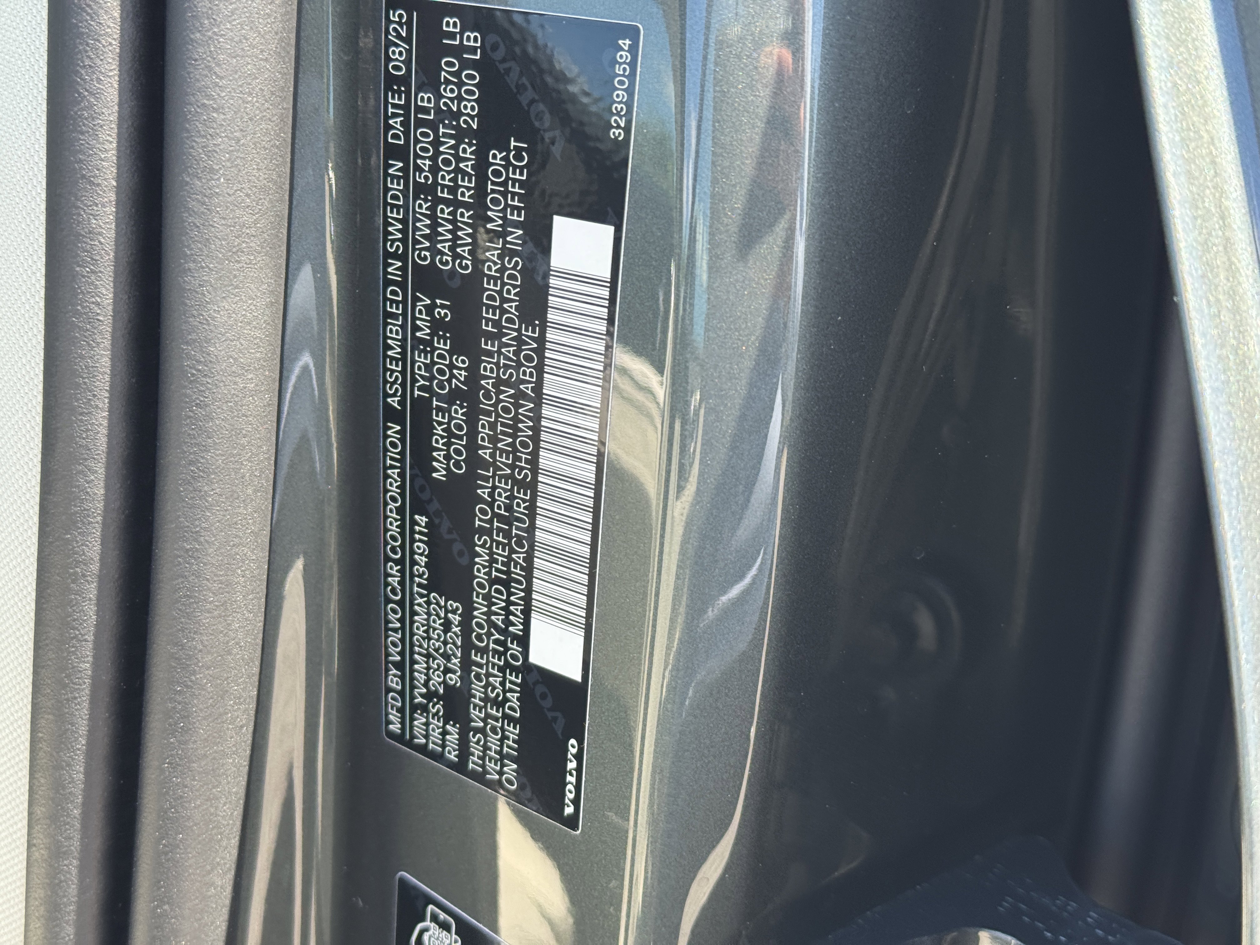 New 2026 Volvo XC60 B5 Ultra w/ Protection Package image 33