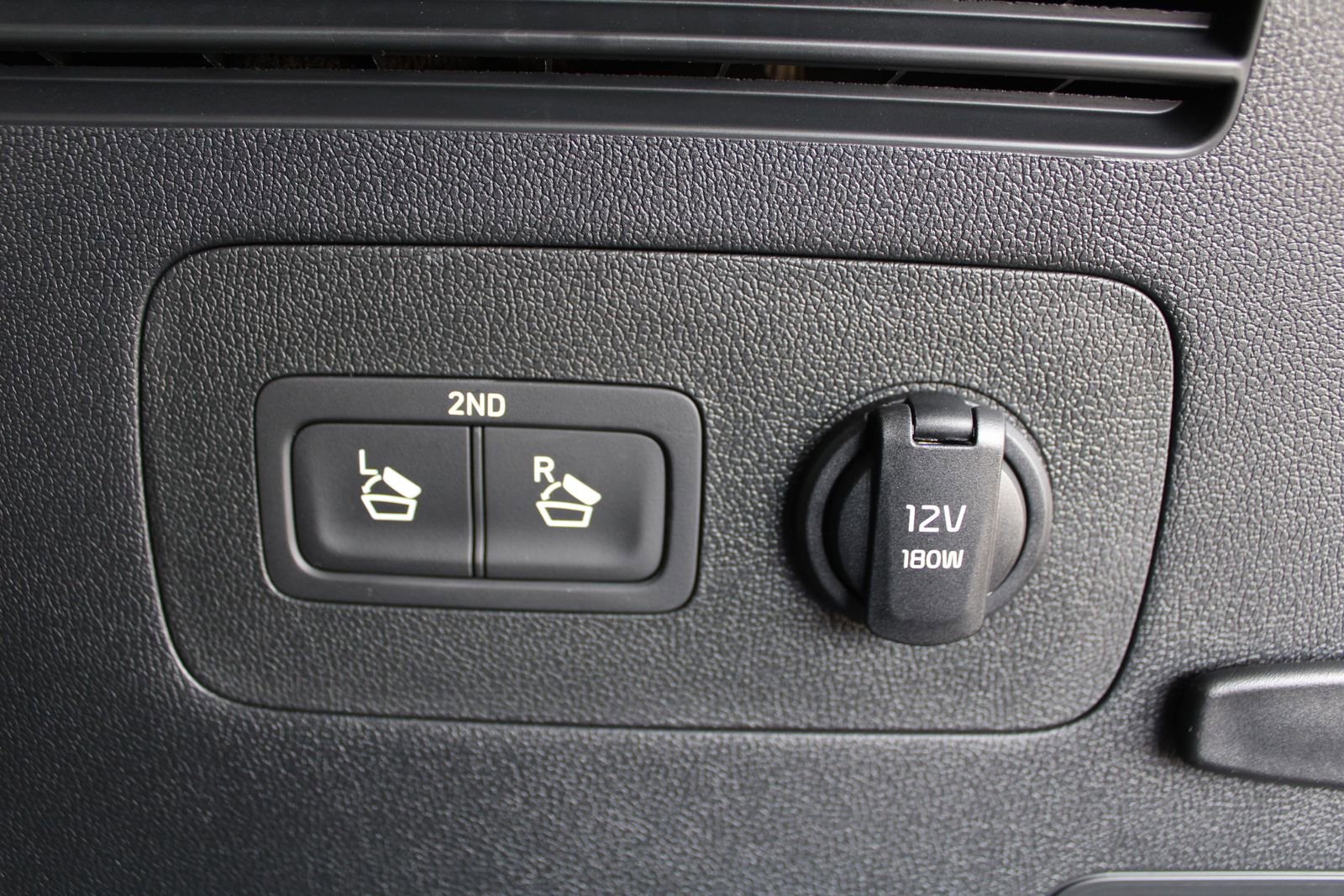 New 2026 Kia Sorento S AWD/4WD image 11