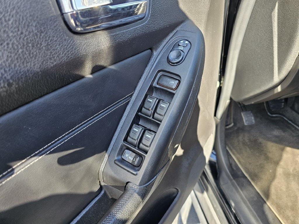 Used 2010 HUMMER H3 Luxury AWD/4WD image 17