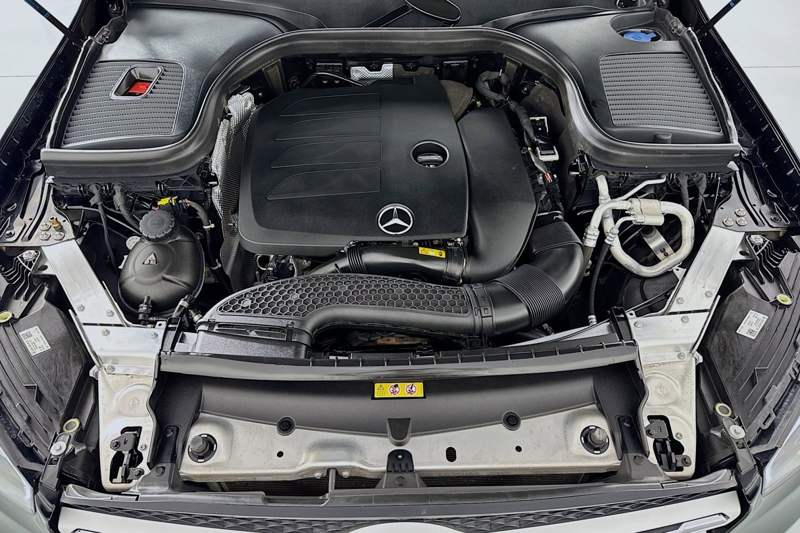 Used 2021 Mercedes-Benz GLC 300 image 10