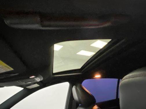 Used 2021 INFINITI Q50 Red Sport 400 w/ Proactive Package AWD/4WD image 18