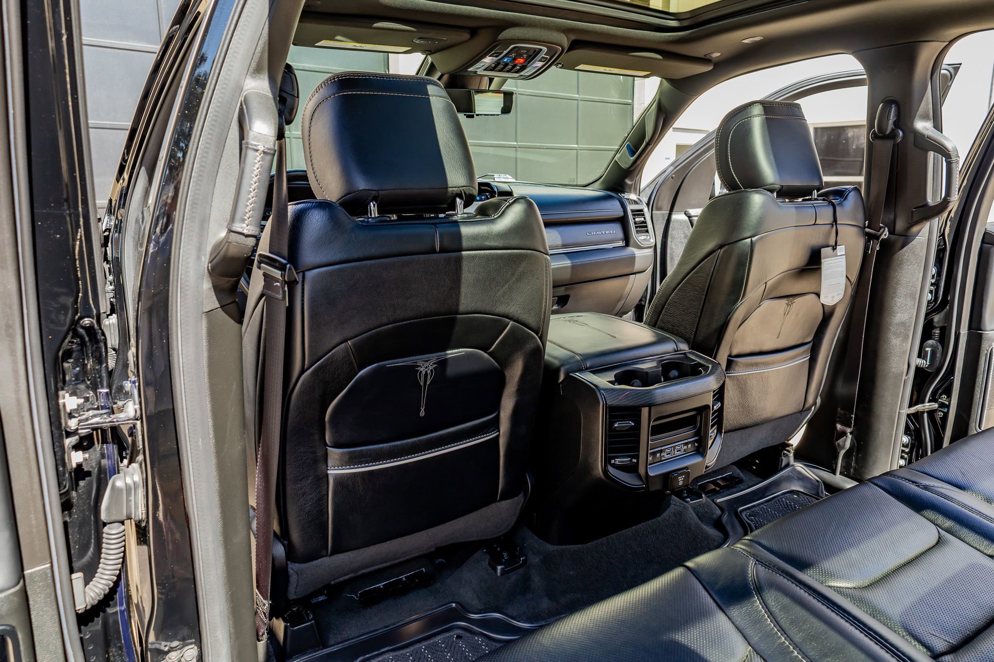 Used 2022 RAM 1500 Limited image 31