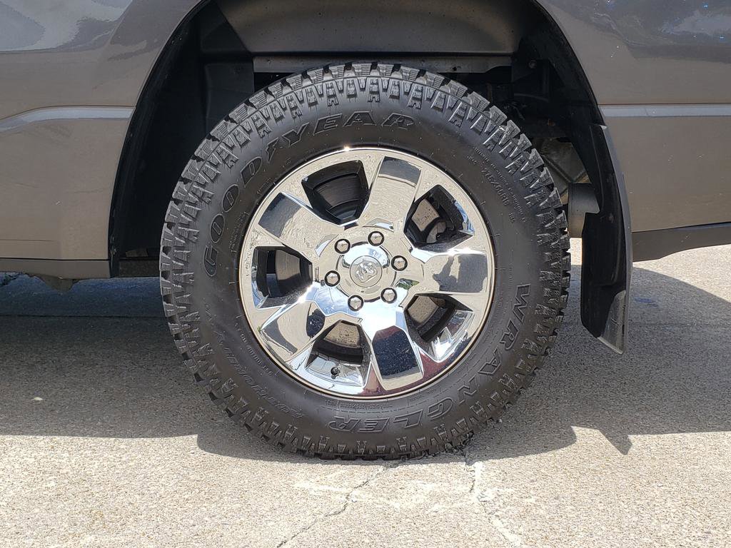 Used 2020 RAM 1500 Big Horn AWD/4WD image 11