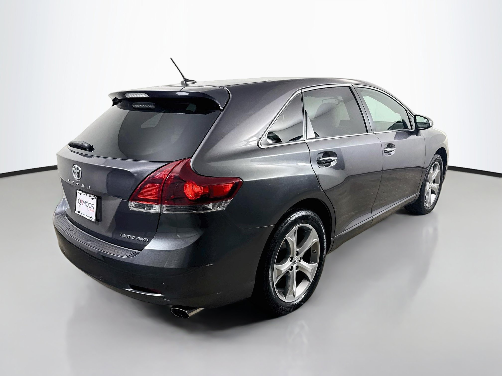 Used 2014 Toyota Venza Limited w/ Tow Prep Package AWD/4WD image 7