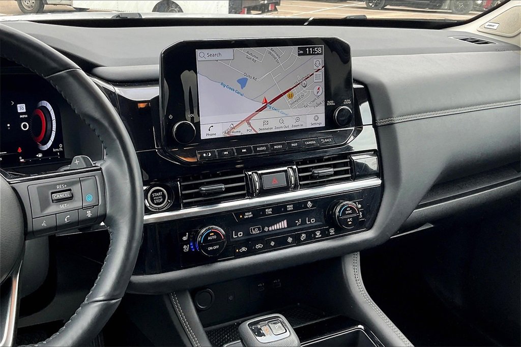 Used 2024 Nissan Pathfinder Platinum image 6