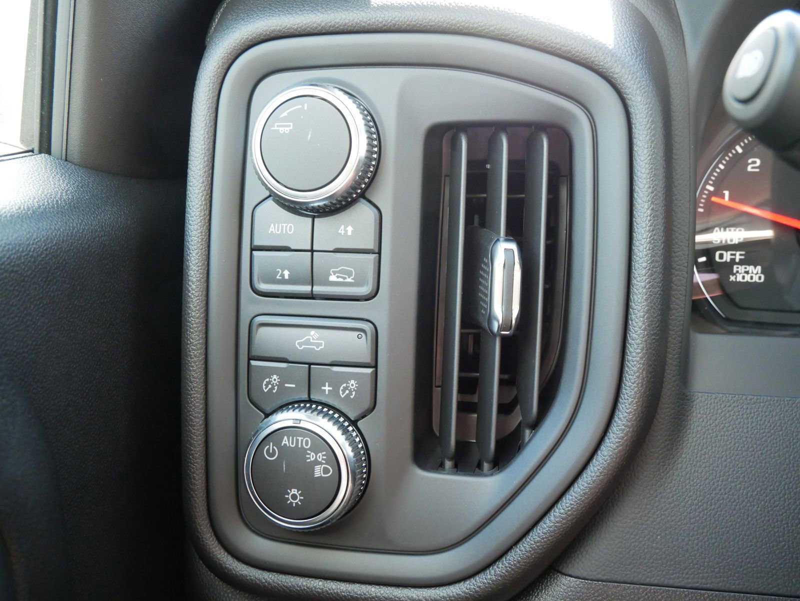 New 2026 GMC Sierra 1500 Pro w/ Graphite Edition image 9