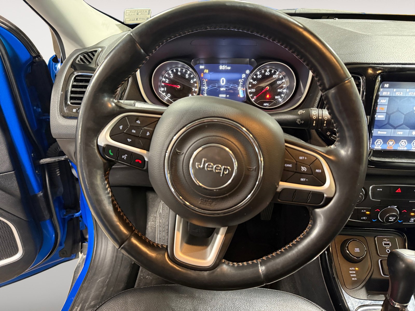 Used 2019 Jeep Compass Limited image 12