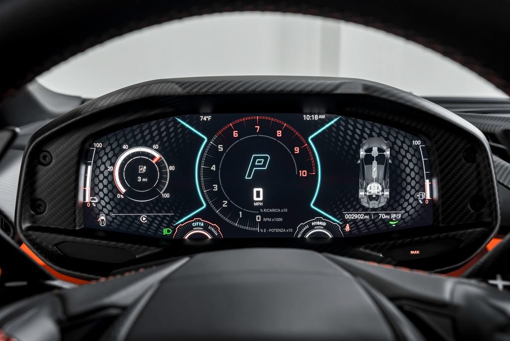 Used 2024 Lamborghini Revuelto AWD/4WD image 14