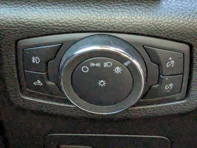 Used 2020 Ford F150 Platinum w/ Equipment Group 701A Luxury image 17