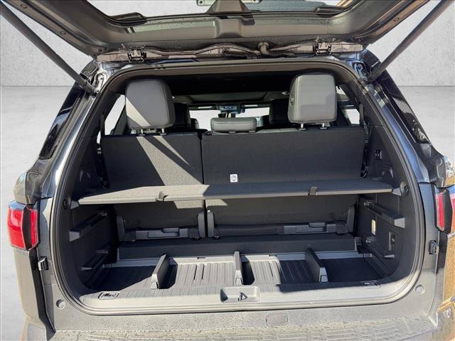 New 2026 Toyota Sequoia Platinum AWD/4WD image 8