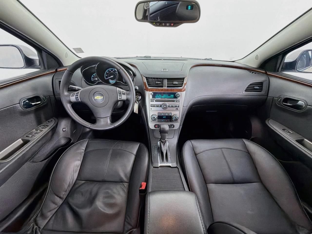 Used 2012 Chevrolet Malibu LTZ FWD image 10
