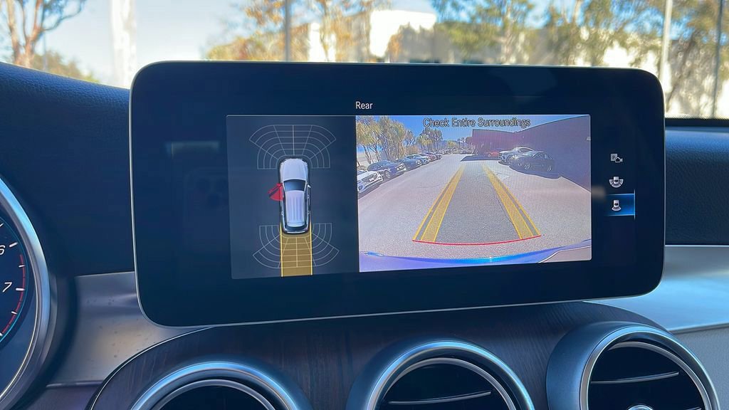 Used 2022 Mercedes-Benz GLC 300 image 20