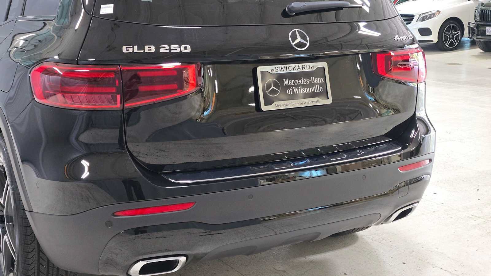 Certified 2026 Mercedes-Benz GLB 250 4MATIC image 13