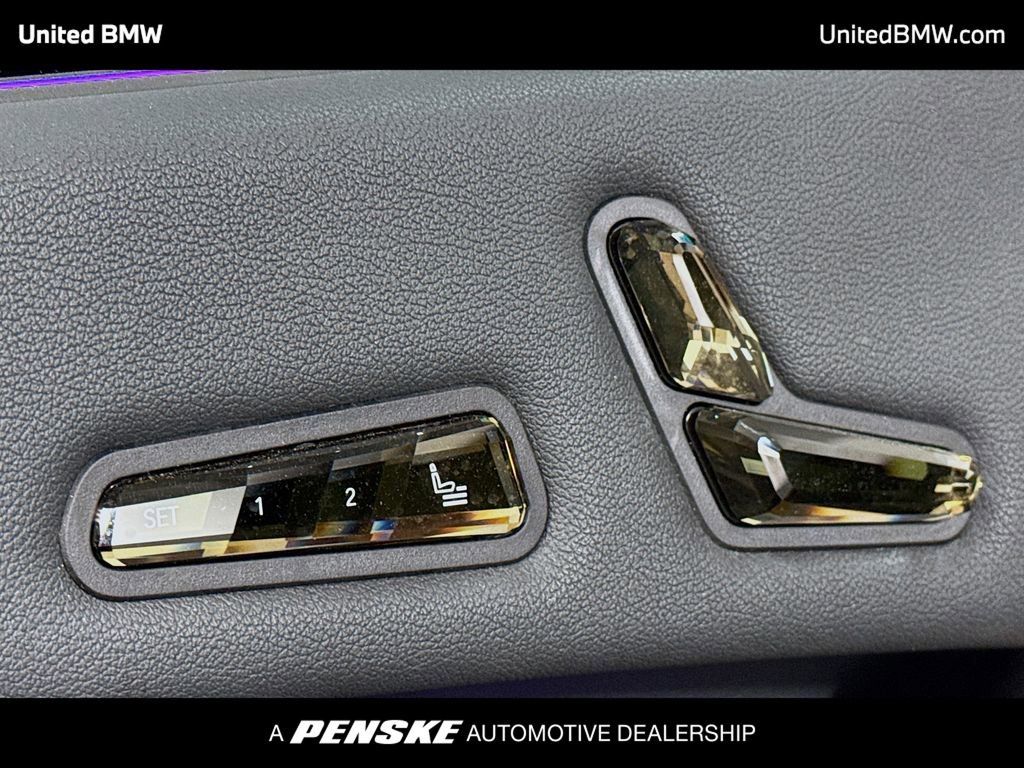 Used 2024 BMW iX M60 image 4