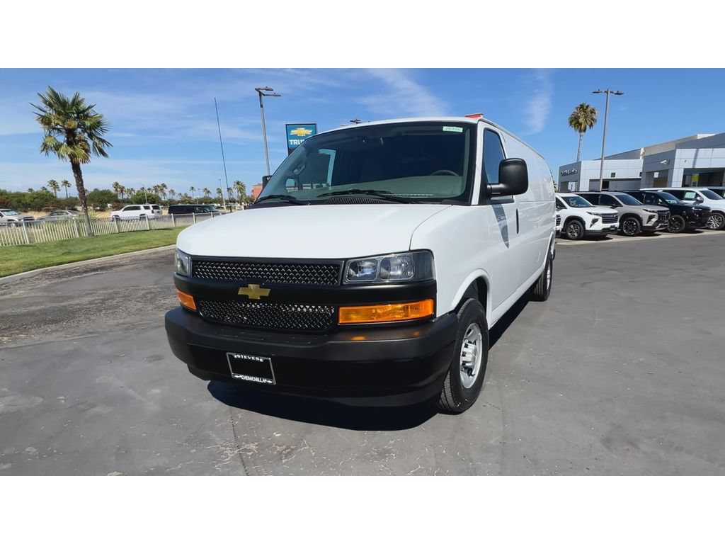 New 2026 Chevrolet Express 2500 Extended w/ Driver Convenience Package RWD image 6
