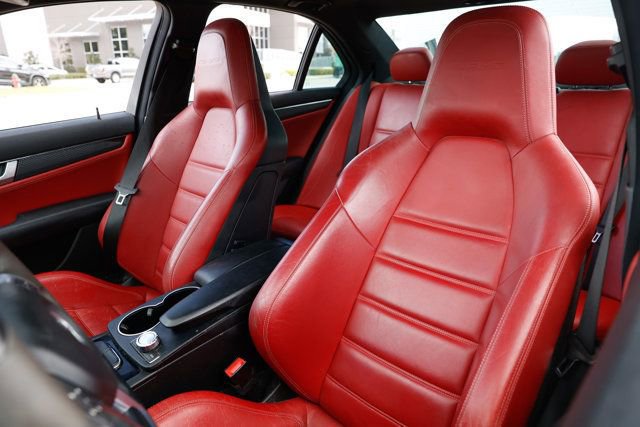 Used 2013 Mercedes-Benz C 63 AMG Sedan w/ AMG Development Pkg image 9