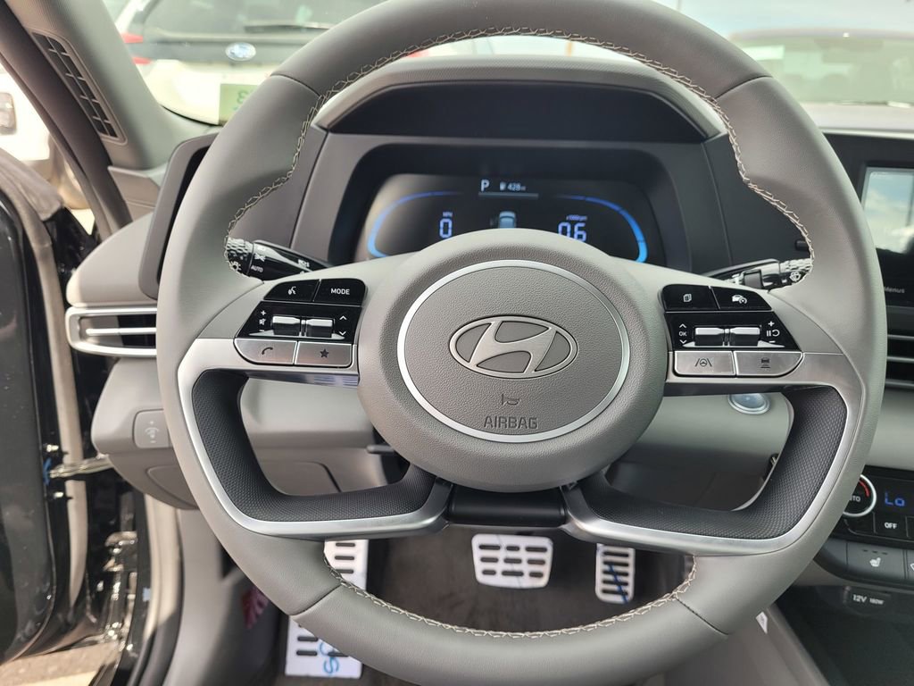New 2026 Hyundai Elantra SEL Sport image 19