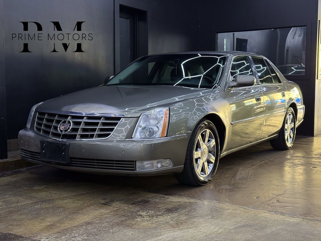 Used 2010 Cadillac DTS Premium FWD image 1