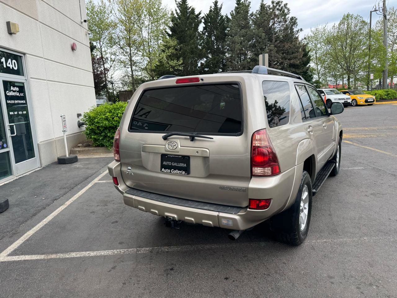 Used 2004 Toyota 4Runner Sport AWD/4WD image 5