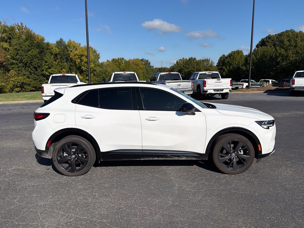 Used 2023 Buick Envision Essence w/ Sport Touring Package AWD/4WD image 16
