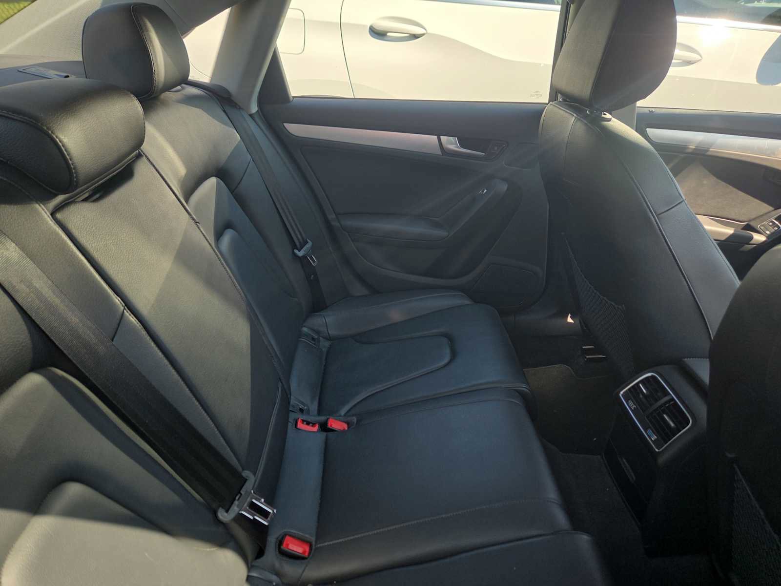 Used 2015 Audi A4 2.0T Premium Plus w/ Technology Package image 11