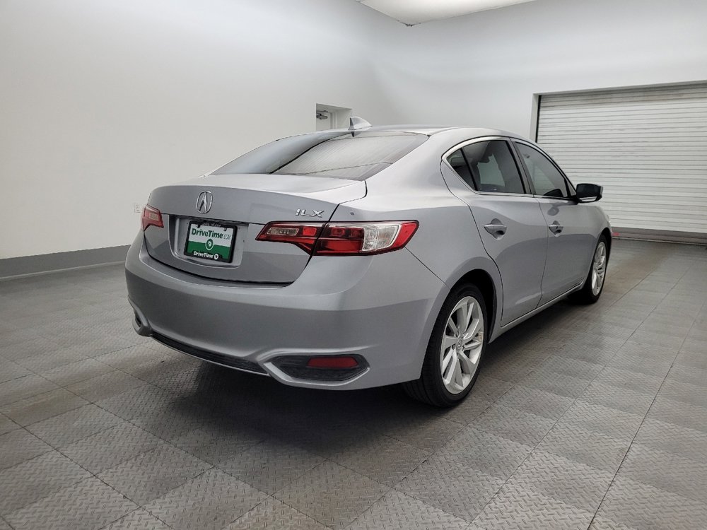 Used 2017 Acura ILX FWD image 9