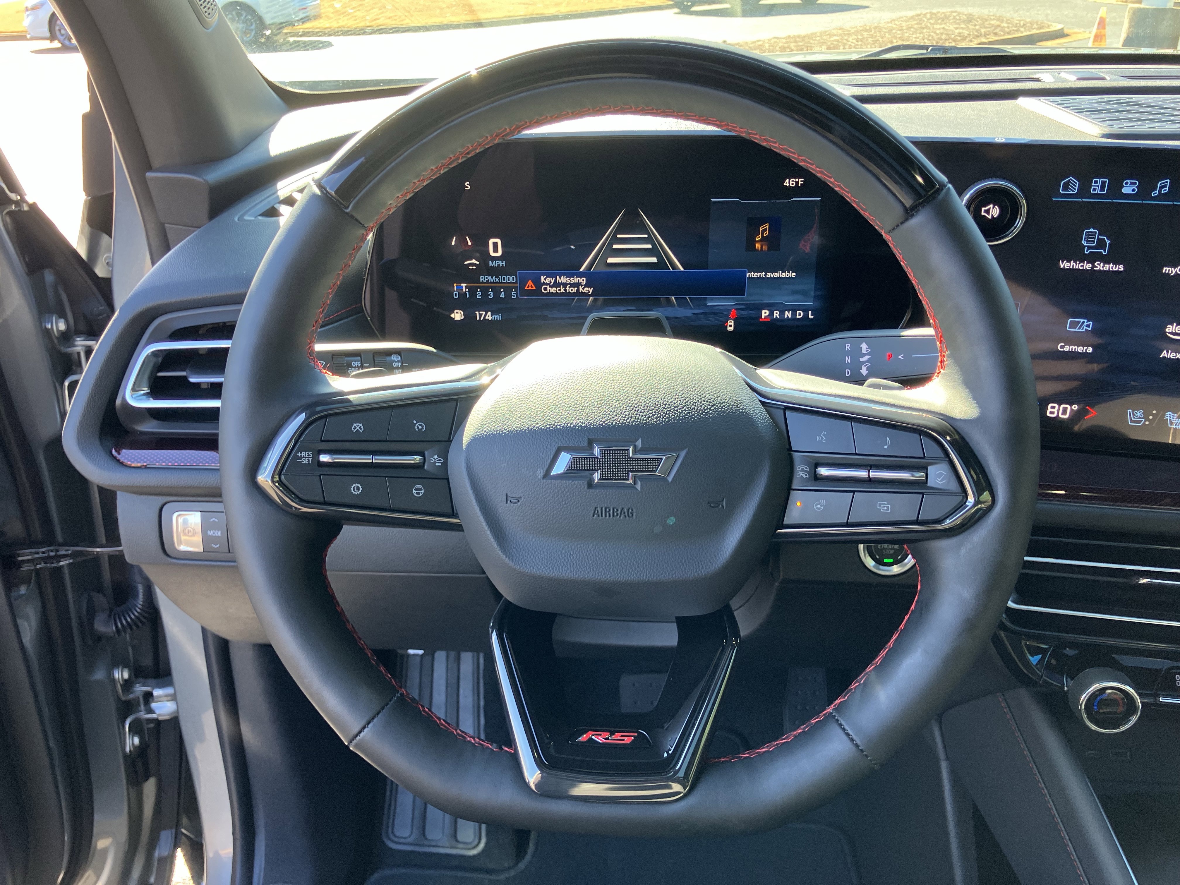 Used 2025 Chevrolet Traverse RS image 20