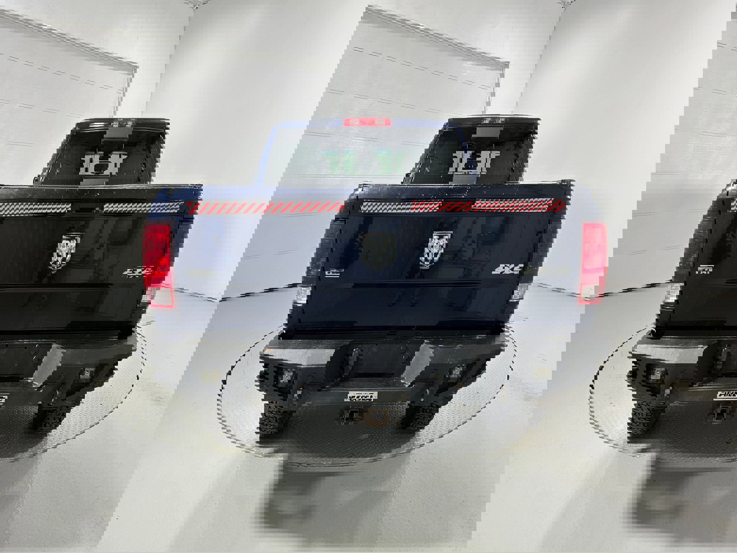 Used 2018 RAM 2500 SLT w/ Snow Chief Group image 32