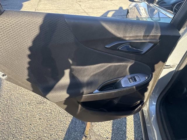 Used 2023 Chevrolet Malibu LT image 18