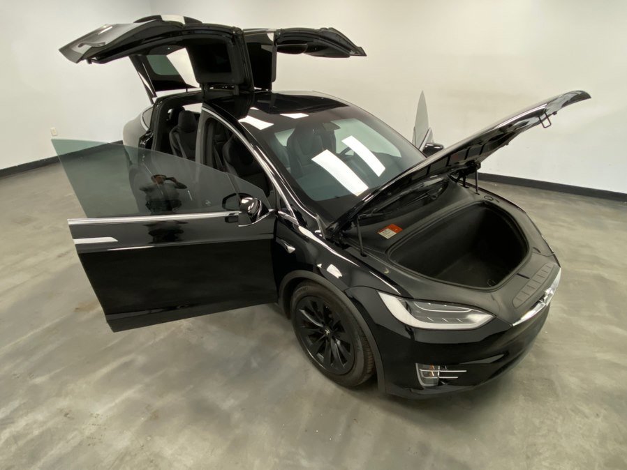 Used 2018 Tesla Model X 75D image 46