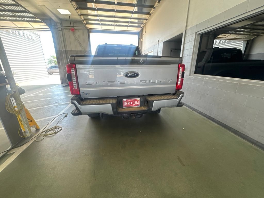 Used 2024 Ford F250 Lariat w/ Lariat Ultimate Package AWD/4WD image 5