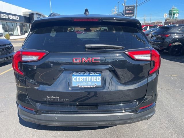 Certified 2022 GMC Terrain SLE w/ Driver Convenience Package image 5