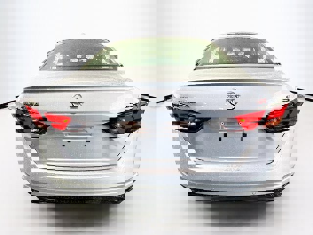 New 2025 Nissan Altima 2.5 SR image 6