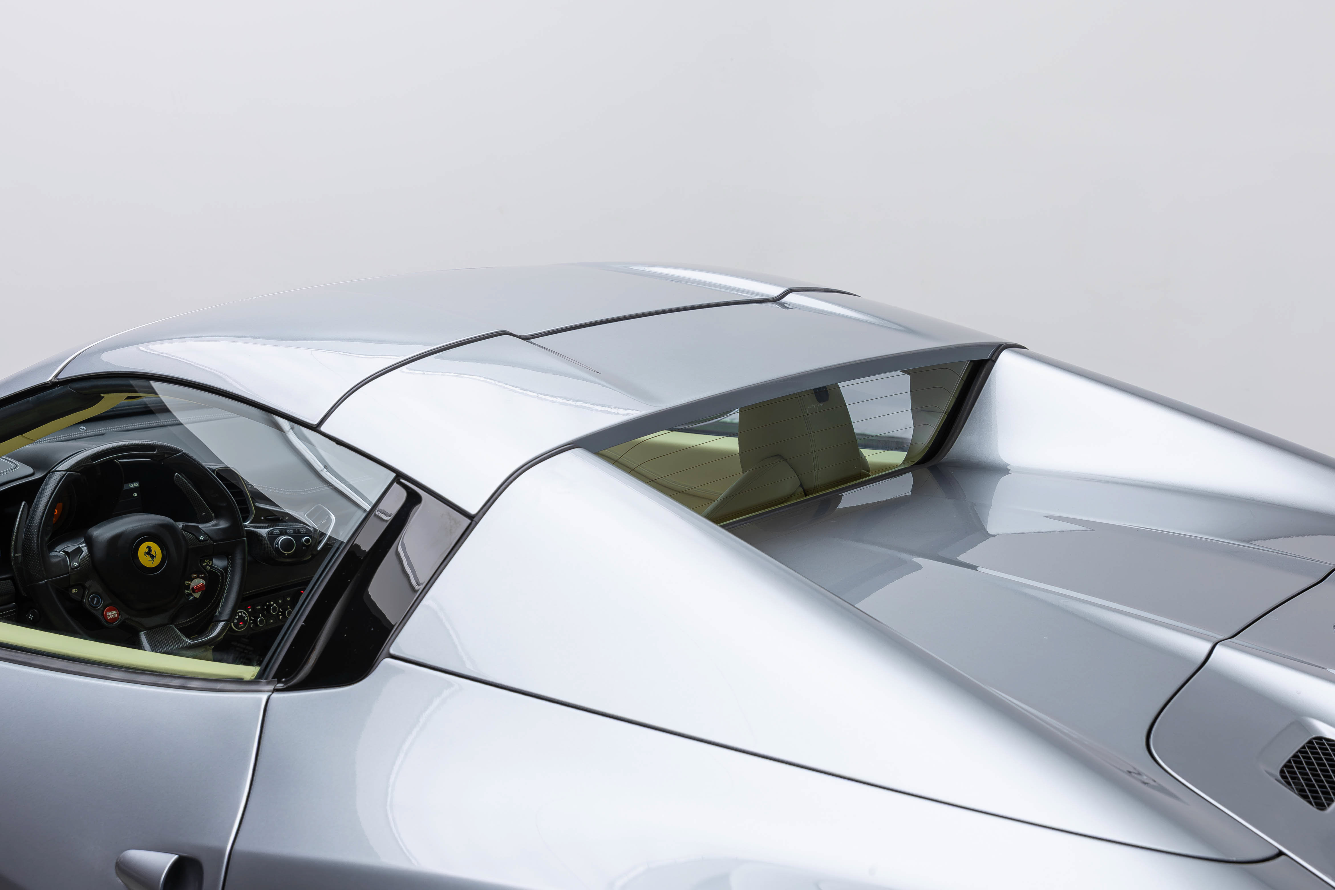 Certified 2013 Ferrari 458 Spider RWD image 46