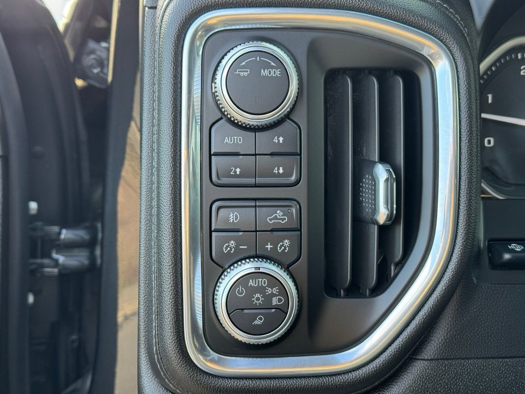 Used 2020 GMC Sierra 2500 Denali w/ Denali Ultimate Package image 29