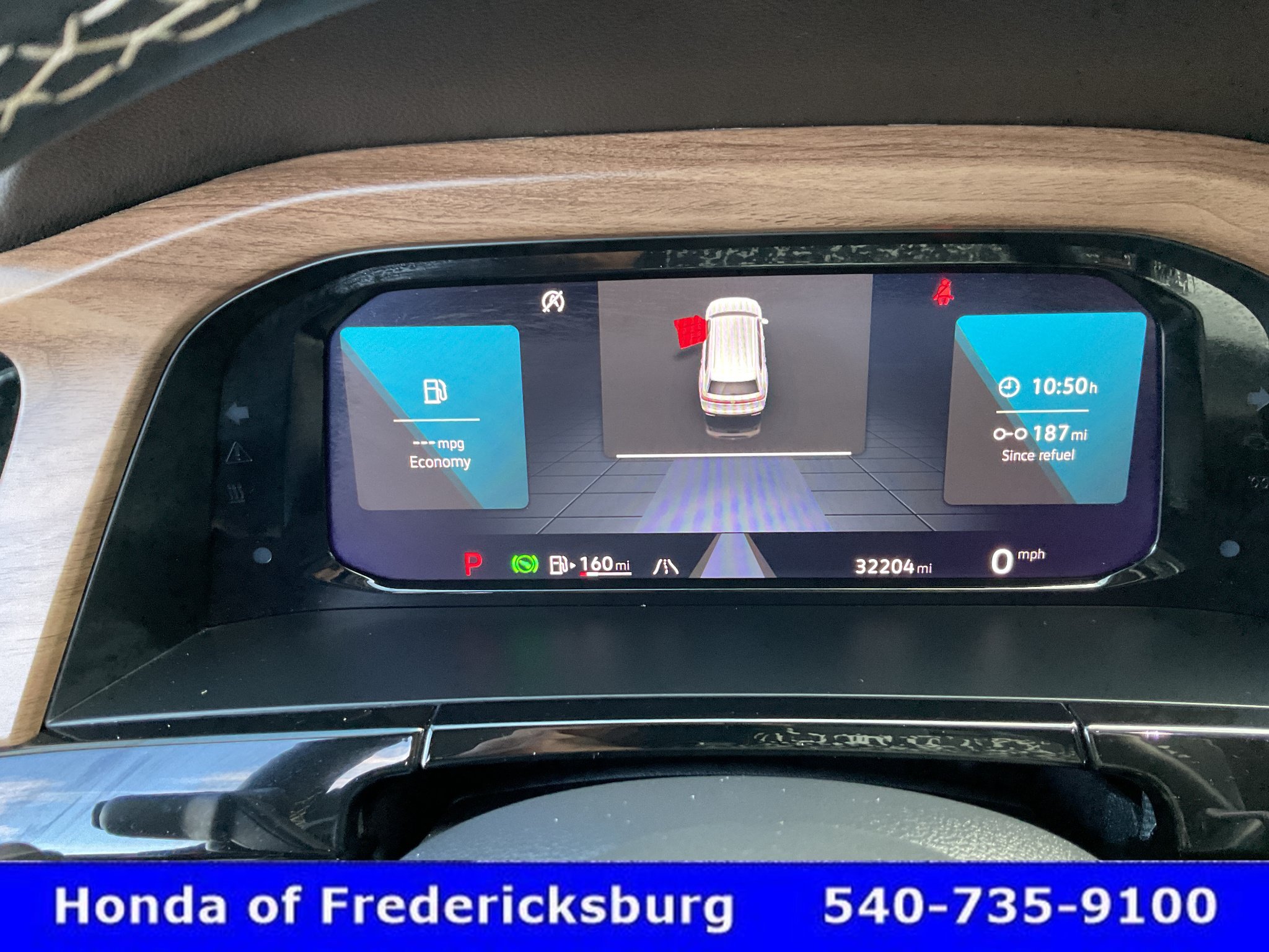 Used 2025 Volkswagen Atlas SE AWD/4WD image 34