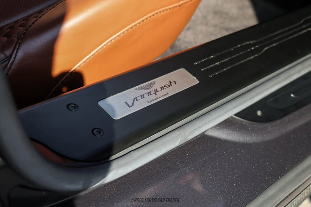 Used 2015 Aston Martin Vanquish Coupe RWD image 30