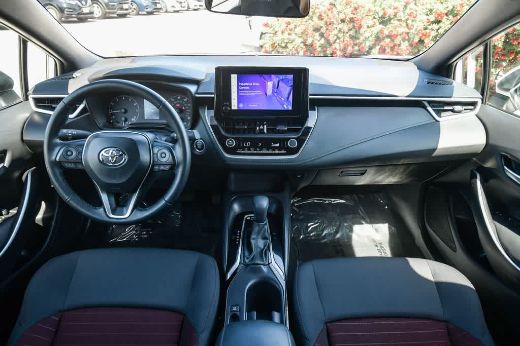 Used 2025 Toyota Corolla SE w/ Convenience Package FWD image 14