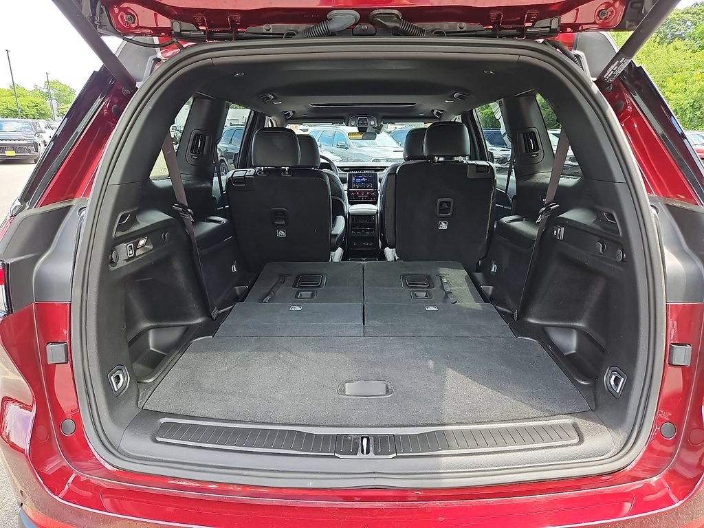 Certified 2025 Jeep Grand Cherokee L Altitude AWD/4WD image 30
