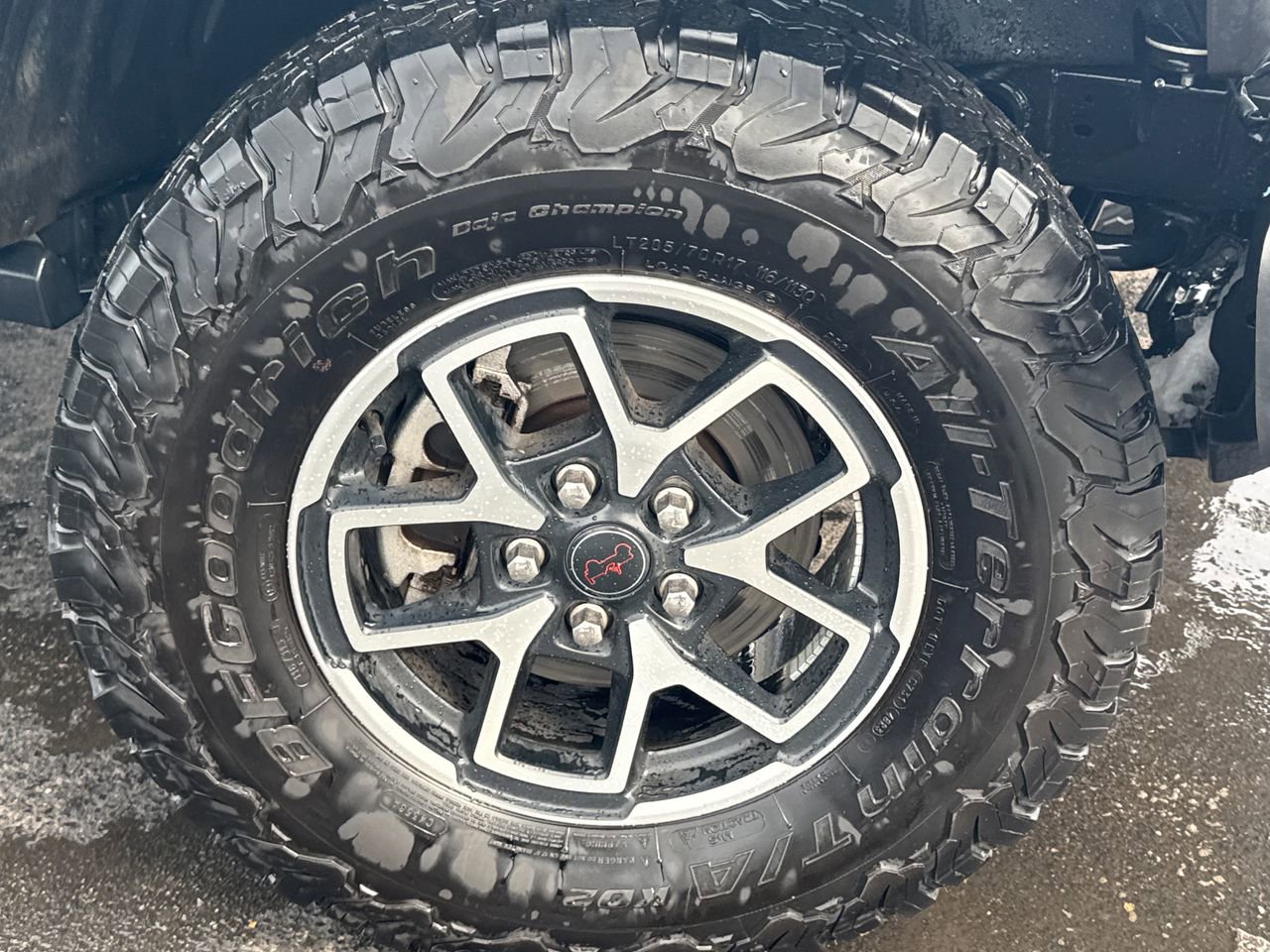 Certified 2024 Jeep Wrangler Unlimited Rubicon w/ Safety Group image 8