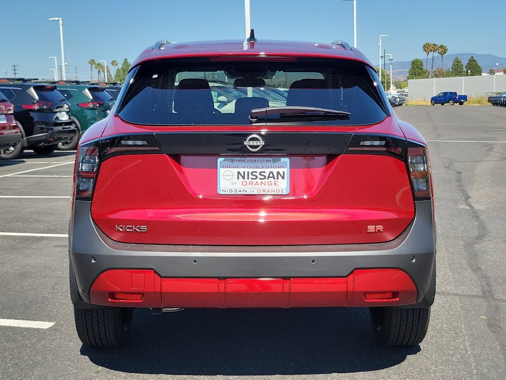 New 2026 Nissan Kicks SR FWD image 20