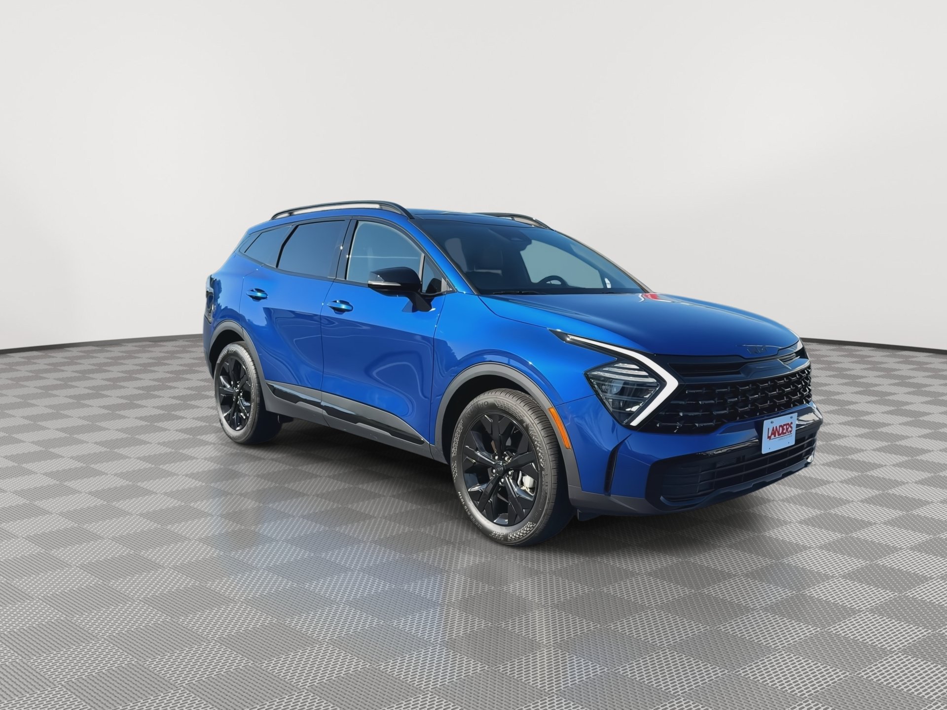 Used 2025 Kia Sportage X-Line w/ Premium Package AWD/4WD image 3