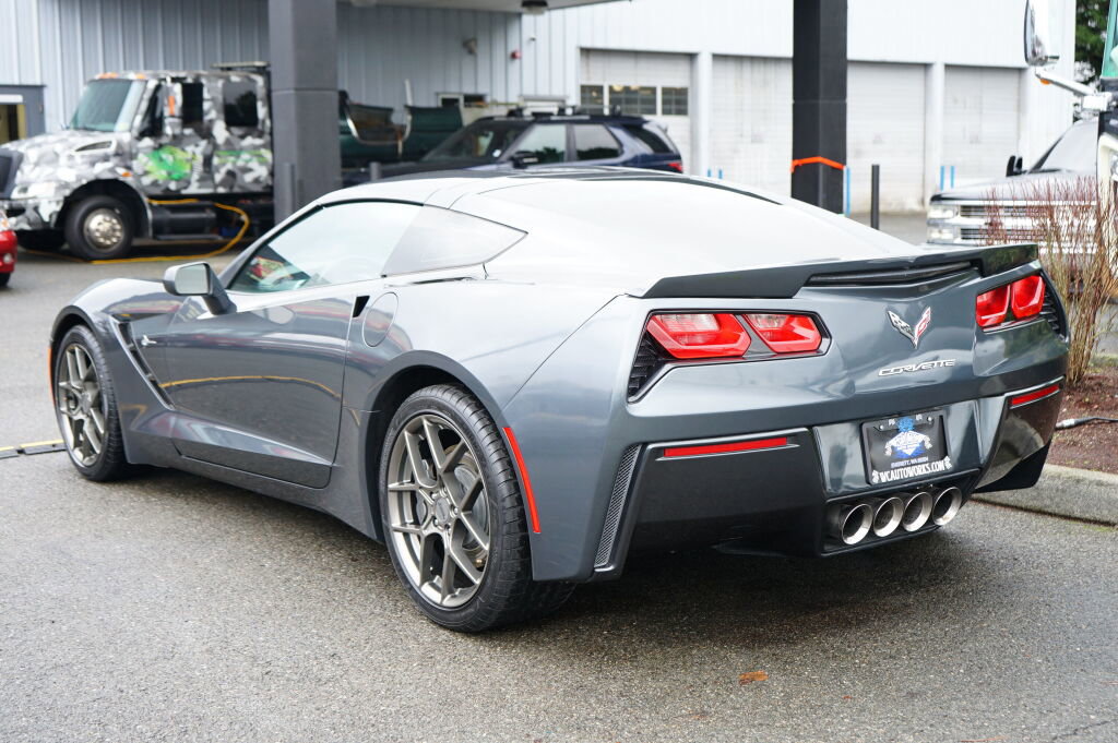 Used 2014 Chevrolet Corvette Stingray image 3