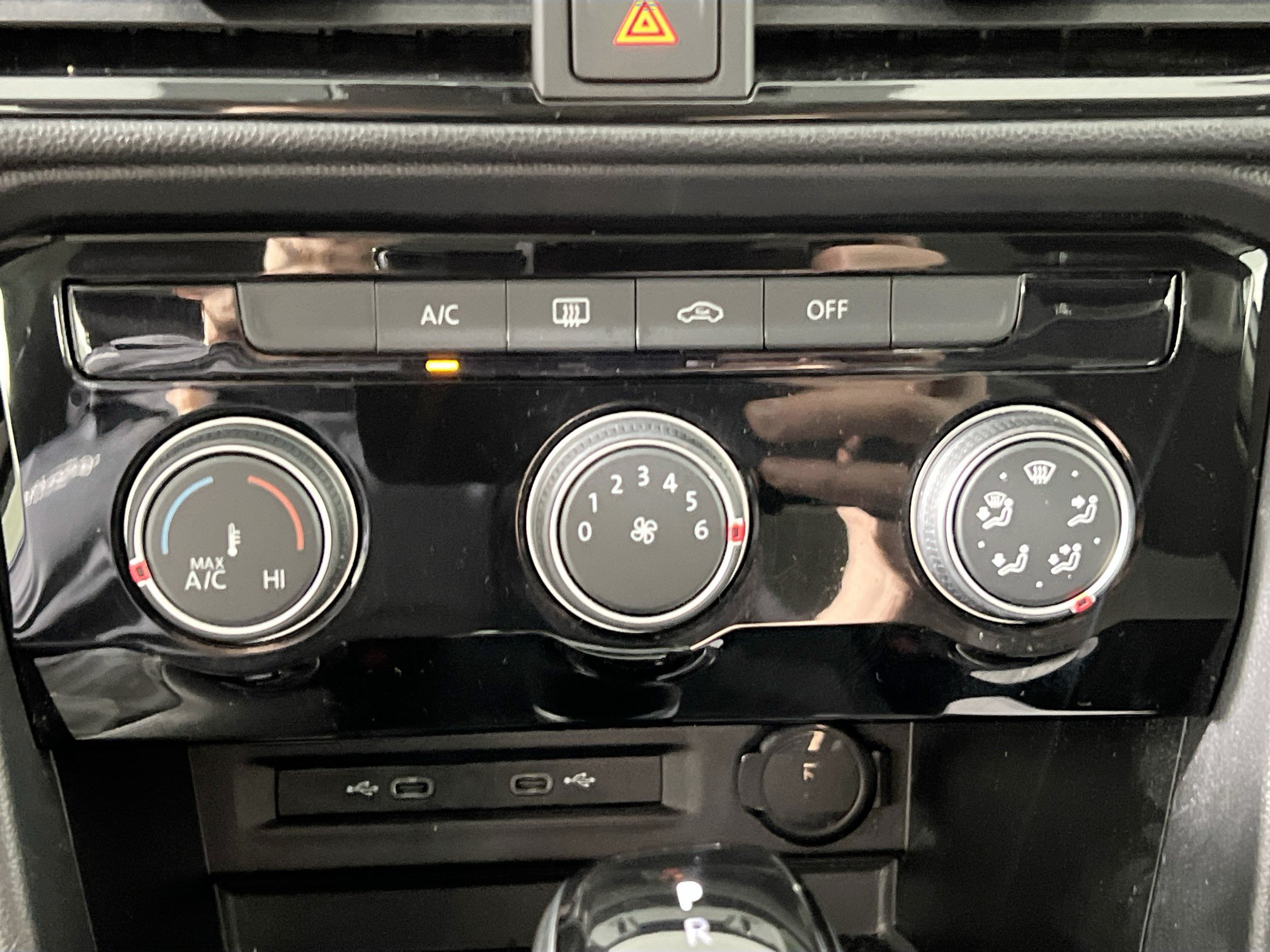 Used 2024 Volkswagen Taos S FWD image 26